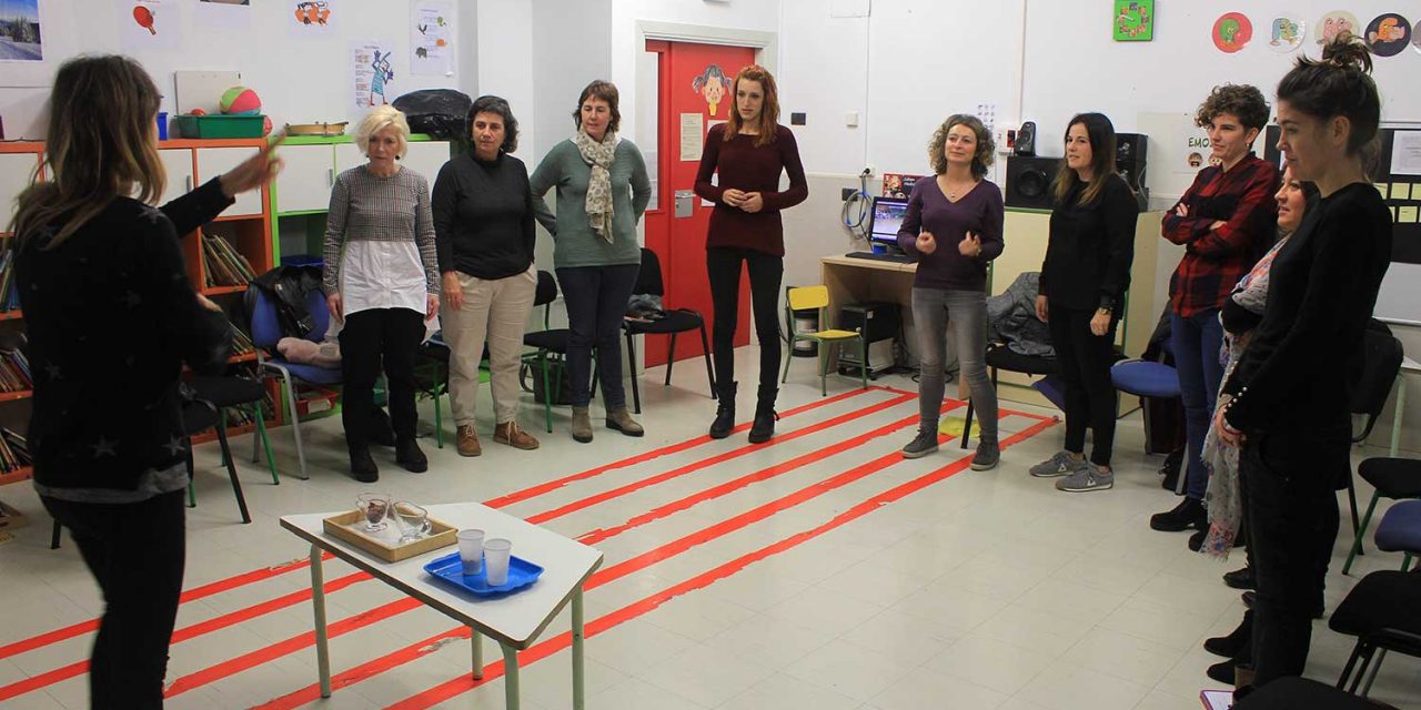 Montessori  munduan  murgiltzen!