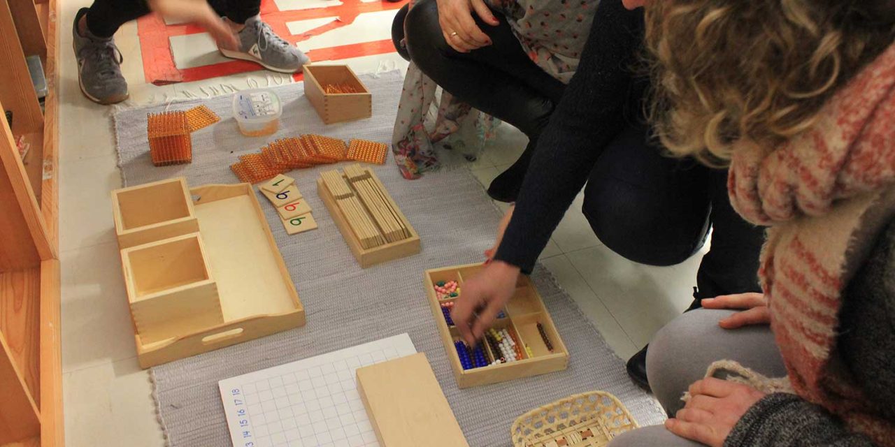 Montessori  munduan  murgiltzen!